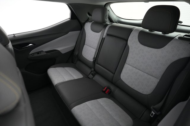 2023 Chevrolet Bolt EUV — photo 18 of 19