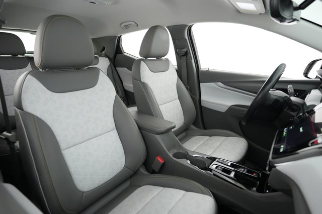2023 Chevrolet Bolt EUV — photo 17 of 19
