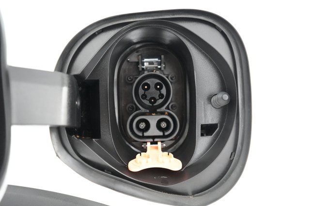 2023 Chevrolet Bolt EUV — photo 8 of 19