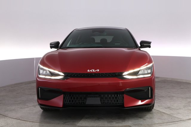 2023 Kia EV6 — photo 9 of 20