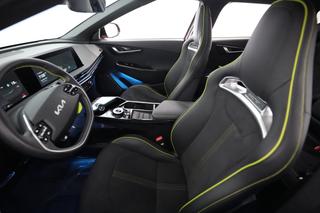 2023 Kia EV6 — photo 3 of 20