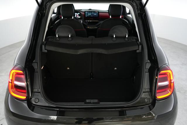 2024 Fiat 500e — photo 6 of 19