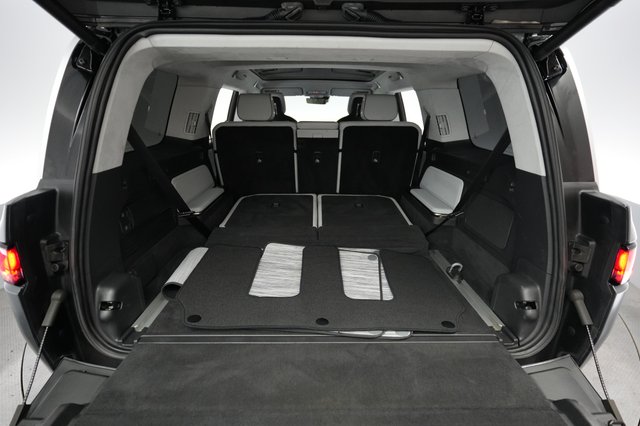2024 Rivian R1S — photo 6 of 25