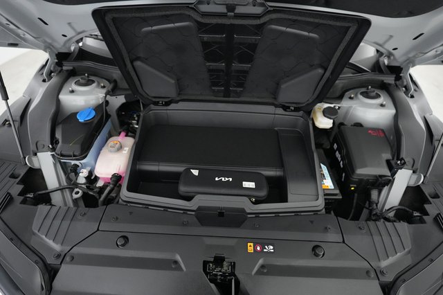 2025 Kia EV6 — photo 23 of 24