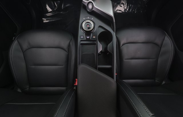 2025 Kia EV6 — photo 22 of 24