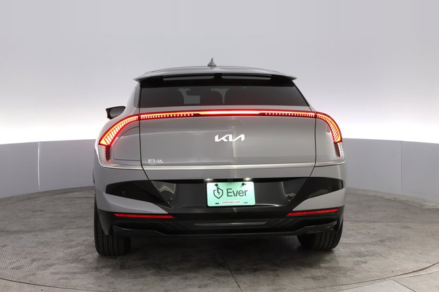 2025 Kia EV6 — photo 12 of 24