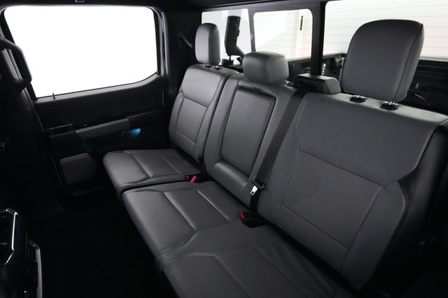 2023 Ford F-150 Lightning — photo 13 of 15