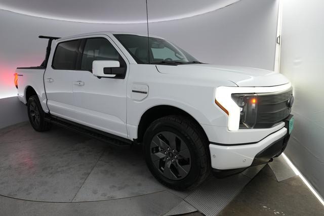 2023 Ford F-150 Lightning — VIN 1FTVW1EV8PWG34579