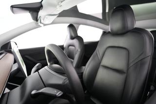 2021 Tesla Model Y — photo 3 of 21
