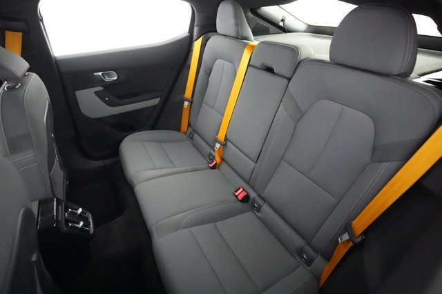 2023 Polestar 2 — photo 19 of 22