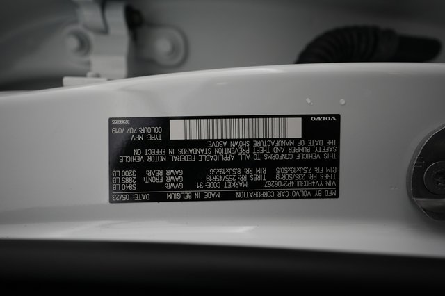 2023 Volvo XC40 Recharge — photo 21 of 21