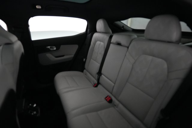 2024 Polestar 2 — photo 19 of 21
