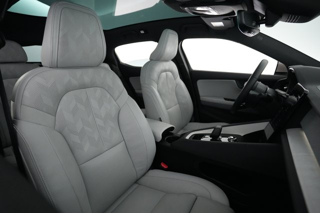 2024 Polestar 2 — photo 18 of 21