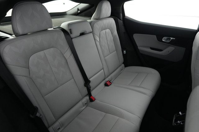 2024 Polestar 2 — photo 4 of 21