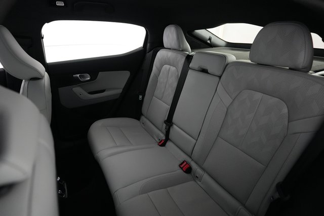 2024 Polestar 2 — photo 19 of 21