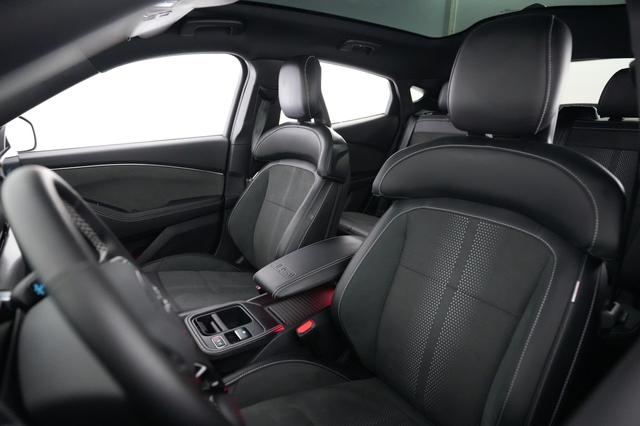 2025 Ford Mustang Mach-E — photo 3 of 23