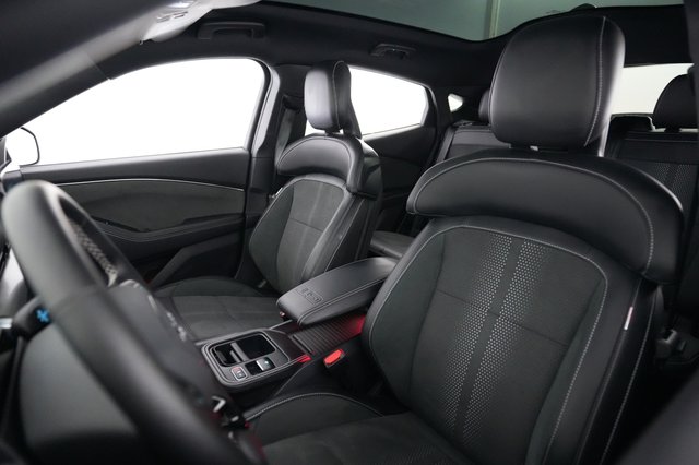 2025 Ford Mustang Mach-E — photo 3 of 23