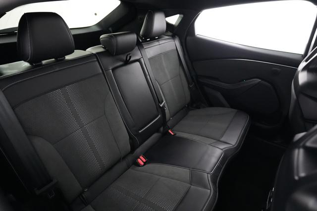 2025 Ford Mustang Mach-E — photo 4 of 23