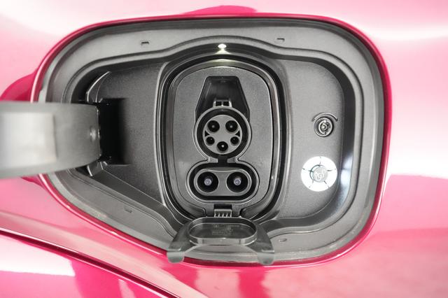 2025 Ford Mustang Mach-E — photo 8 of 23