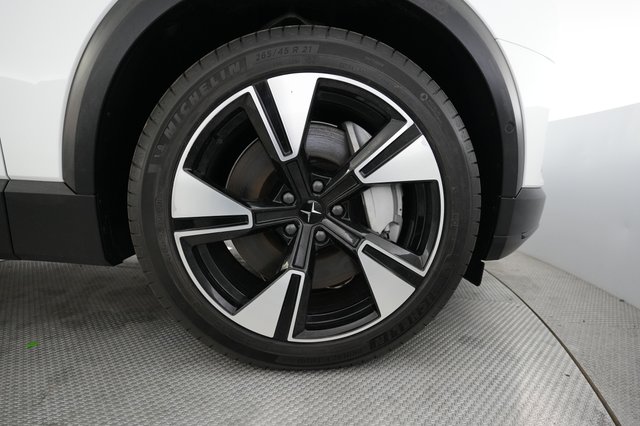 2025 Polestar 3 — photo 16 of 22
