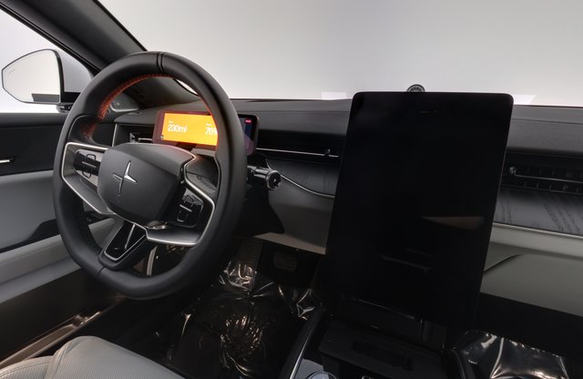 2025 Polestar 3 — photo 20 of 22