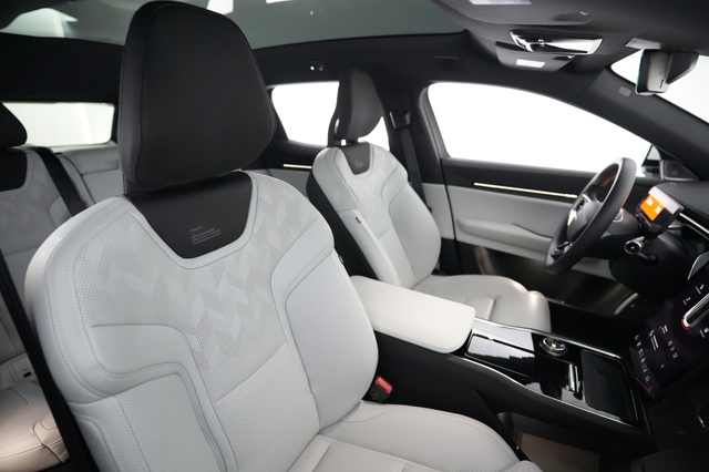 2025 Polestar 3