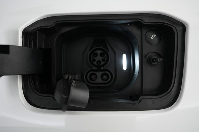 2025 Polestar 3 — photo 8 of 22