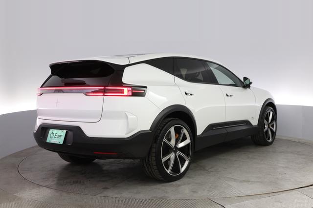 2025 Polestar 3 — photo 2 of 22