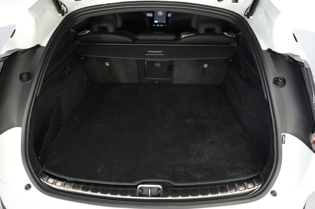 2025 Polestar 3 — photo 6 of 22