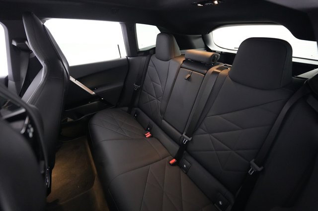 2023 BMW iX — photo 19 of 20