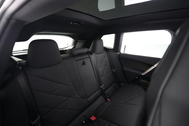 2023 BMW iX