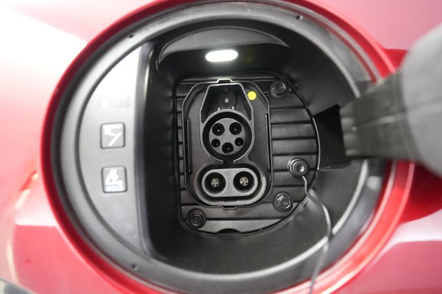 2024 Hyundai IONIQ 6 — photo 8 of 21
