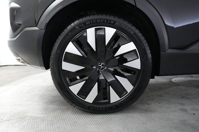 2025 Polestar 3 — photo 17 of 21