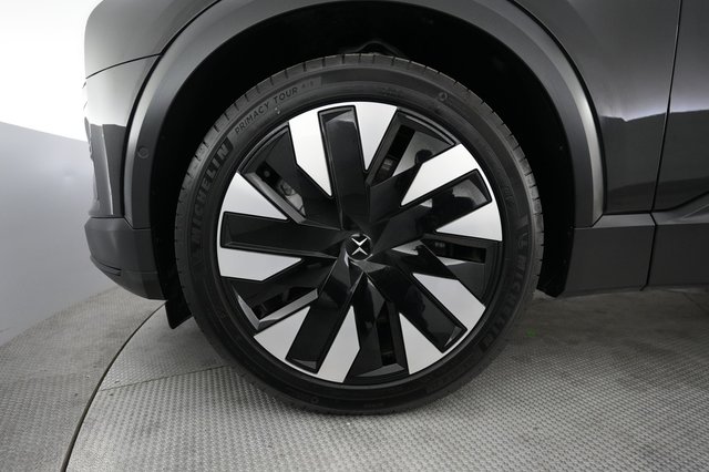 2025 Polestar 3 — photo 15 of 21
