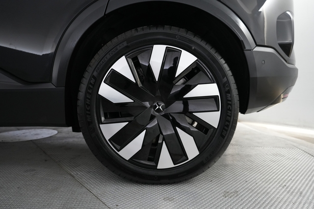 2025 Polestar 3