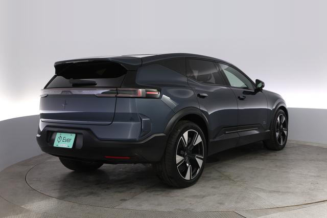 2025 Polestar 3 — photo 2 of 21