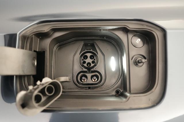 2025 Polestar 3 — photo 8 of 21