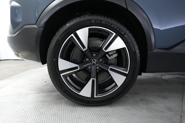 2025 Polestar 3 — photo 17 of 21