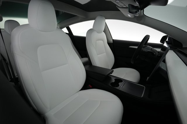 2022 Tesla Model 3 — photo 18 of 21