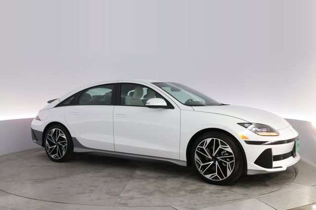2024 Hyundai IONIQ 6 — photo 11 of 21