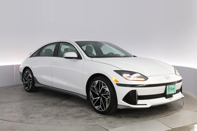 2024 Hyundai IONIQ 6 — photo 10 of 21