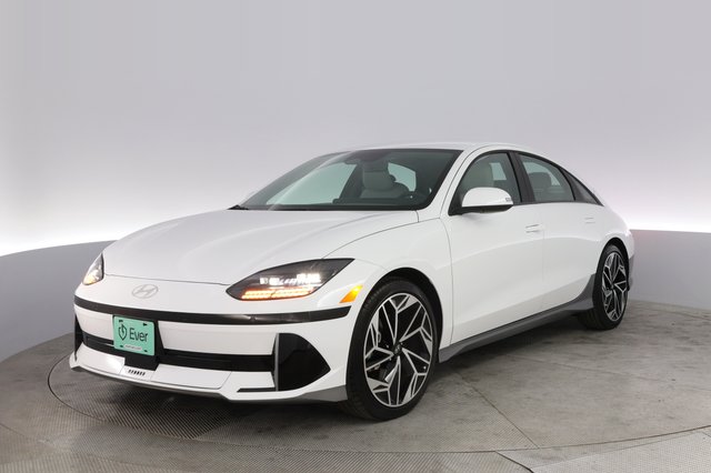 2024 Hyundai IONIQ 6 — VIN KMHM34AA3RA070411