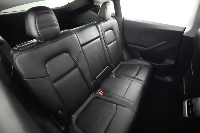 2022 Tesla Model Y — photo 4 of 21