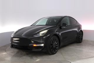 2022 Tesla Model Y — VIN 7SAYGDEF5NF520743