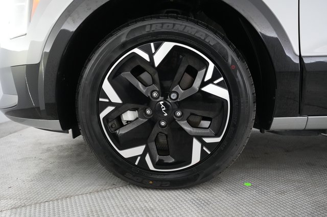 2023 Kia Niro EV — photo 15 of 21