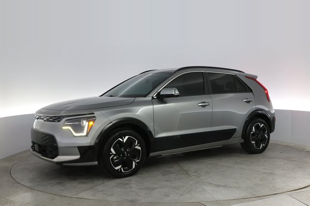 2023 Kia Niro EV — photo 14 of 21