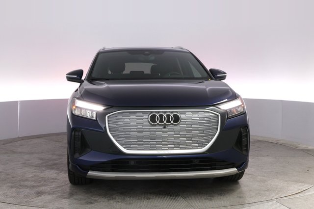 2023 Audi Q4 e-tron — photo 9 of 20