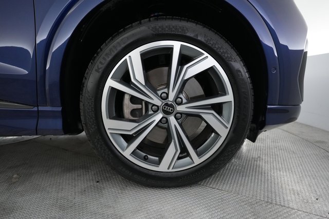2024 Audi Q4 Sportback e-tron — photo 16 of 20