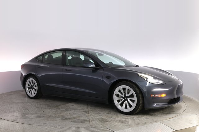 2022 Tesla Model 3 — photo 11 of 22