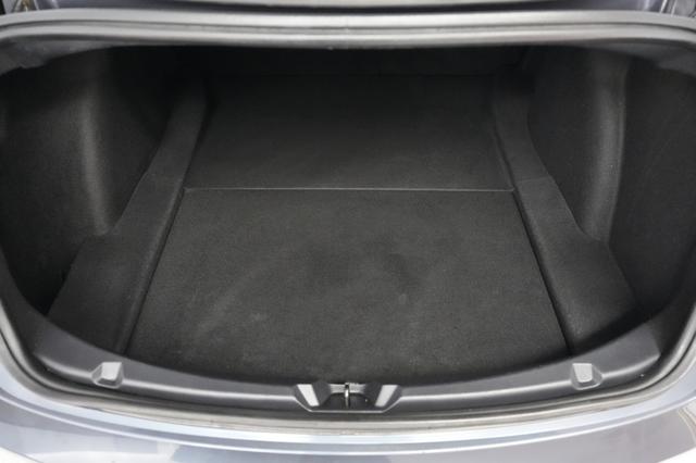 2022 Tesla Model 3 — photo 6 of 22